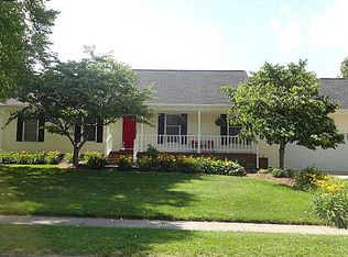 212 Country Club Blvd, Chesapeake, VA 23322