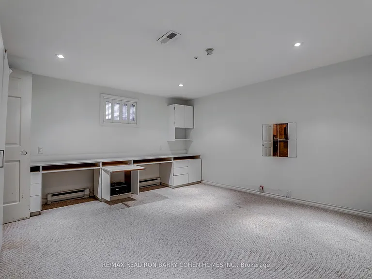 9 Sonata Cres — Photo 34
