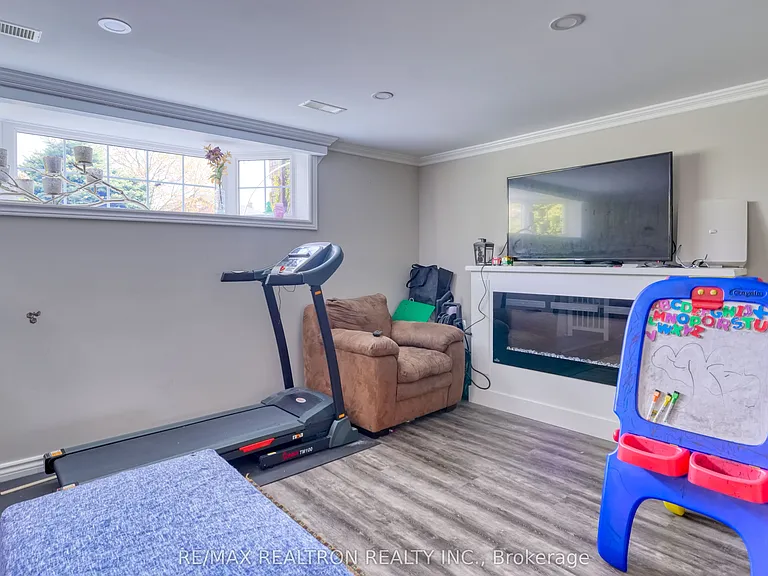 785 Sundance Cir #BASEMENT — Photo 11