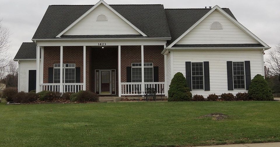 1st image of 1623 Stonegate Cir