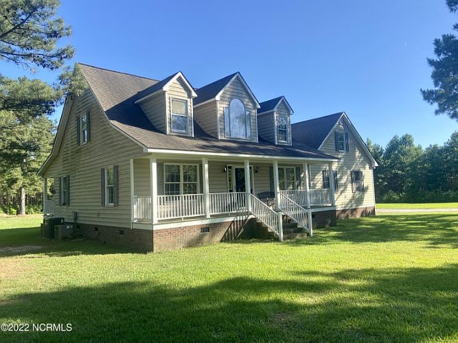 2nd image of 89 Lowe Rd
