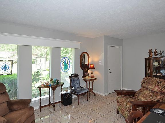5th image of 2107 Whispering Trails Dr