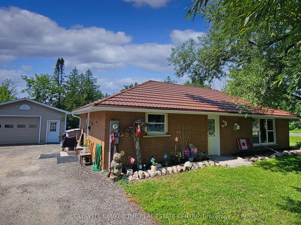 17 Courtland St, Ramara, ON L3V 1A6