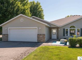 150 Oxford Path, Mankato, MN 56001