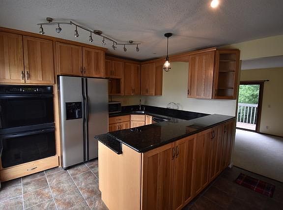 4th image of 2202 Tower Ct