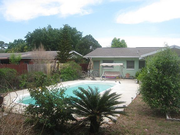 Pool - saltwater filtration!