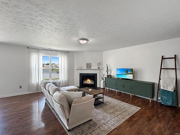 4th image of 2614 Gawain Dr