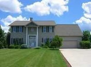 1297 Willow Creek Ln, Grass Lake, MI 49240
