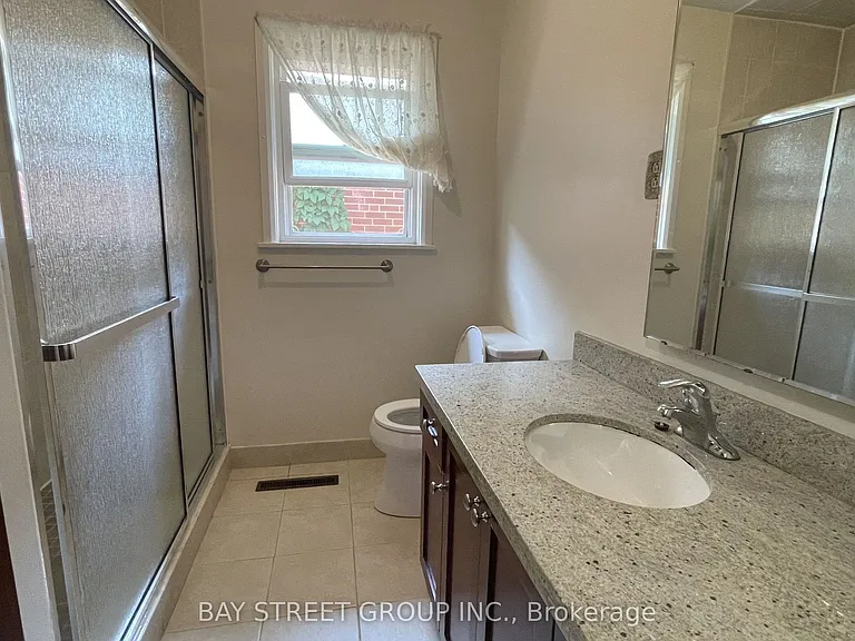 260 Moore Park Ave — Photo 14