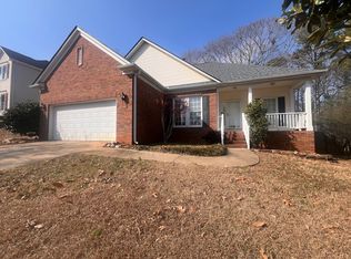 206 Hyde Park Ln, Mauldin, SC 29662