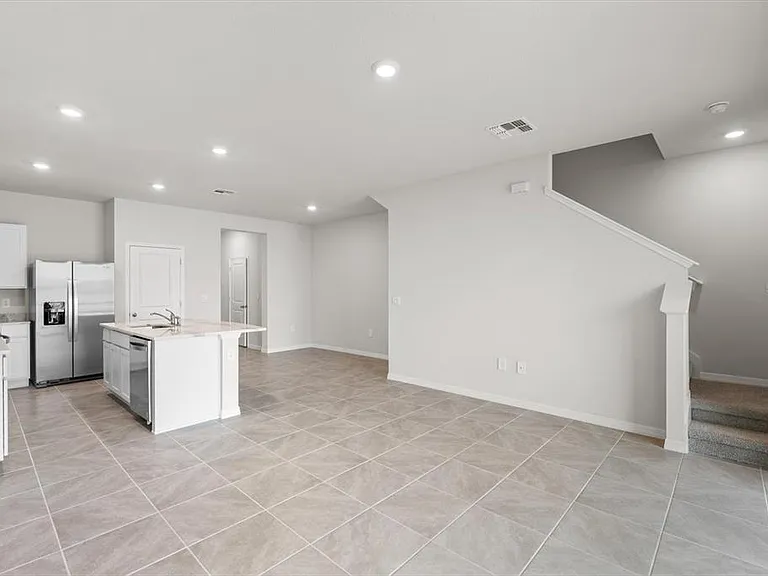 17709 Crescent Moon Loop — Photo 12
