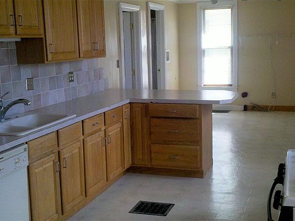 kitchen eating area/ laundry view two