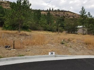 W 15th St #39, The Dalles, OR 97058