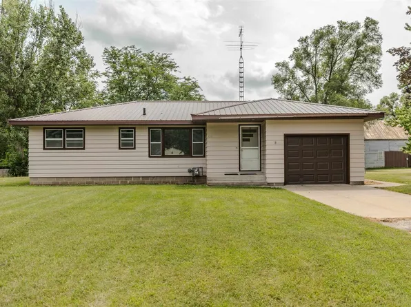 223 East Vallette Street, Oxford, WI 53952