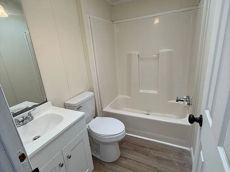 9525 US Highway 20 — Photo 10