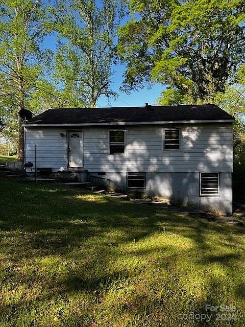 2nd image of 401 Osceola St