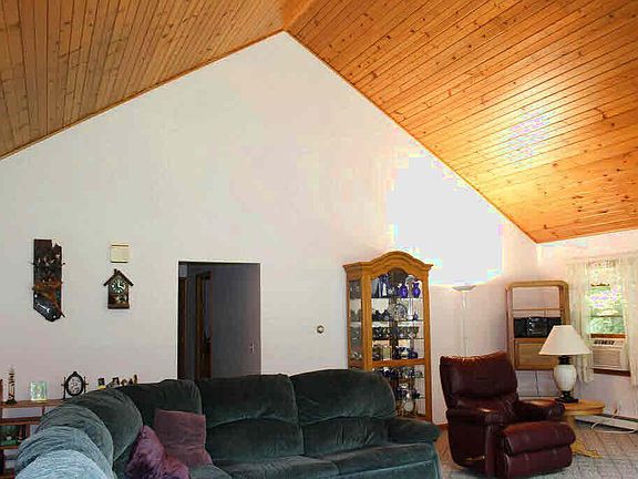 2nd image of 5172 N Vista Dr