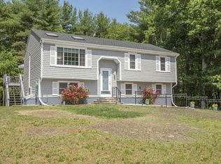 7 Blossom Ln, Berkley, MA 02779