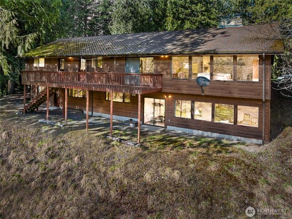 30703 SE 408th Street, Enumclaw, WA 98022