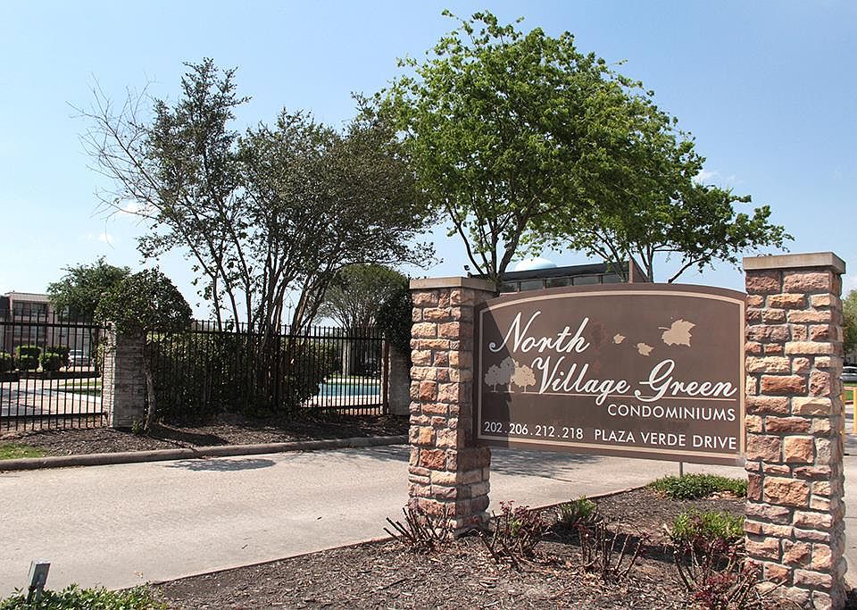 1st image of 206 Plaza Verde Dr APT C21