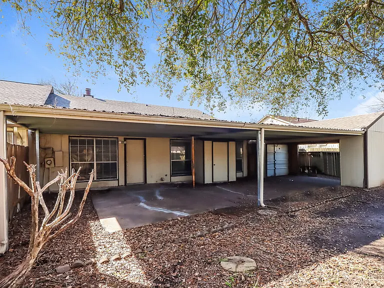13916 Bonnercrest Dr — Photo 19