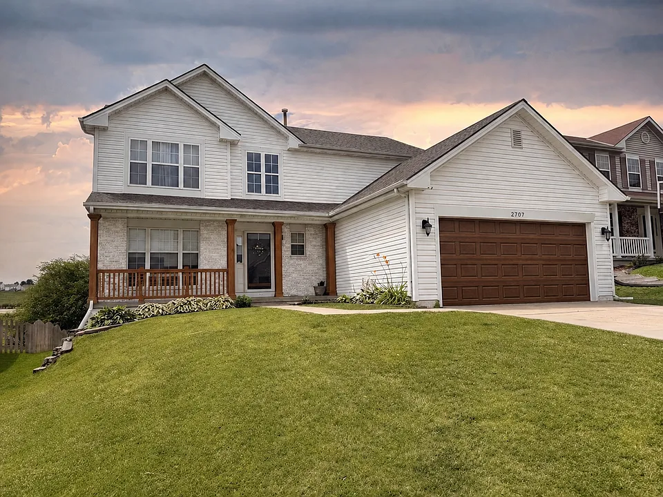 2707 Arrowhead Ln