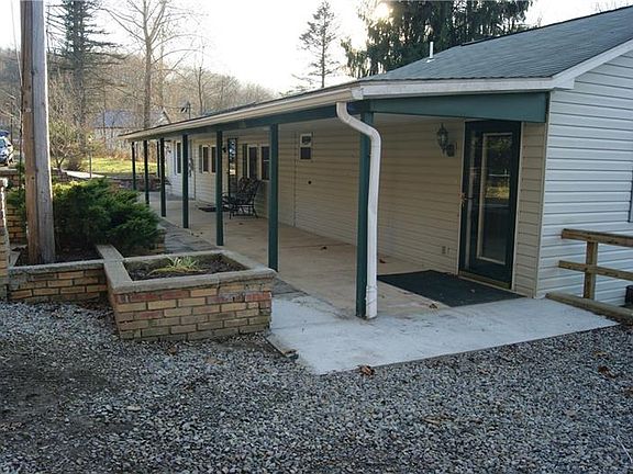 5th image of 45 Fisher Ln
