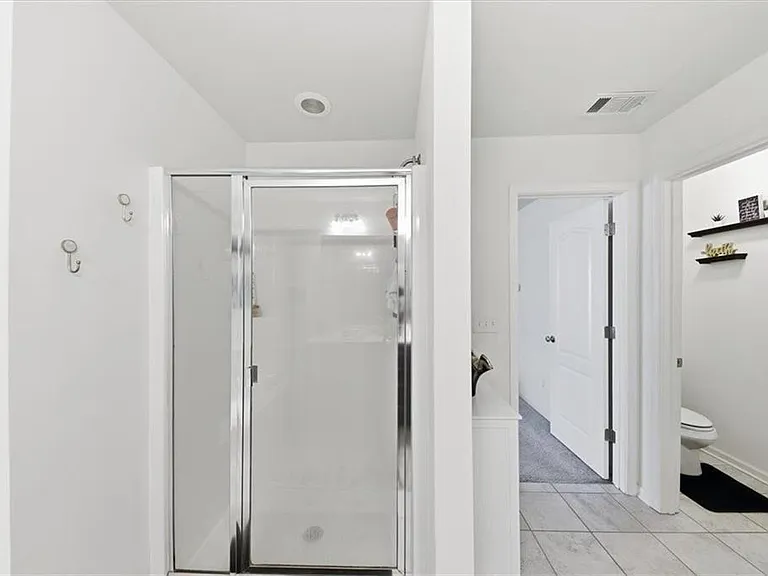 5527 Radford Loop — Photo 20