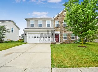6683 School Branch Dr, Brownsburg, IN 46112