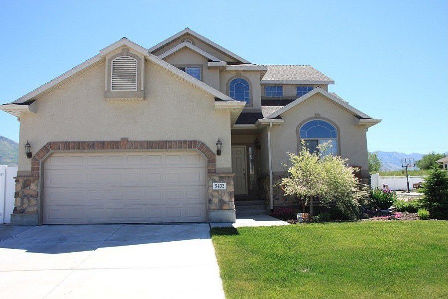 1st image of 5432 N Cricket Ln
