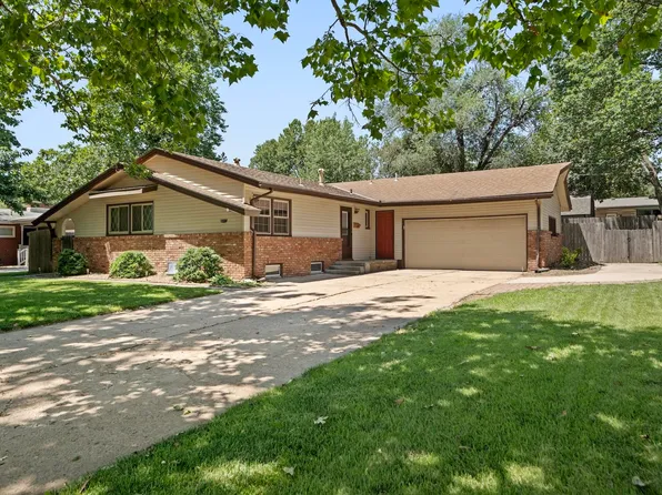 621 N Norman Ave, Wichita, KS 67212