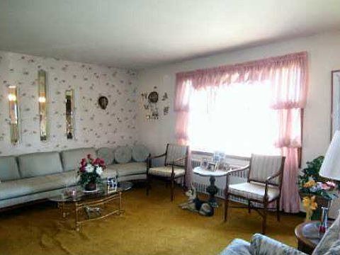 3rd image of 257 N Albany Ave