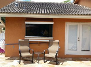 808 E Plantation Cir, Plantation, FL 33324