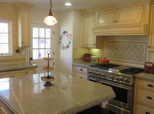 260 Kailua Rd, Kailua, HI 96734