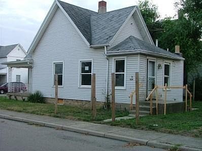 2nd image of 1329 Lamar St
