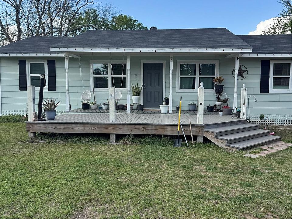 1st image of 632 Sharon St