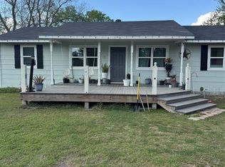 632 Sharon St, Prairie View, TX 77484