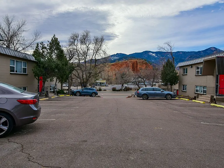 Red Rock Terrace — Photo 49