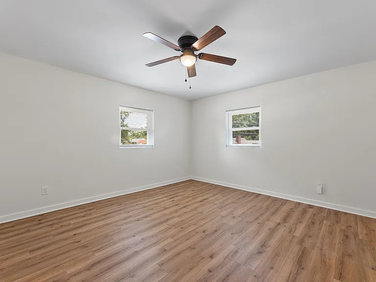 1828 Liberty St #2 — Photo 4