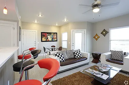Moderno Village Apartments and Town Homes — Photo 220