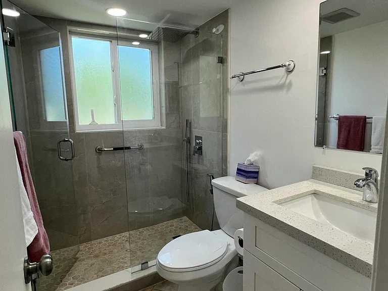 181 Farnham Cres #181-H — Photo 8