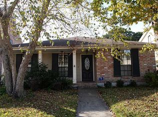 1028 Martin Behrman Walk, Metairie, LA 70005