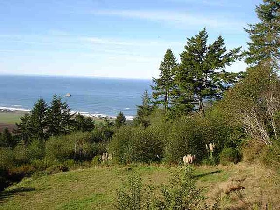 4th image of 13 Nautical Heights Dr