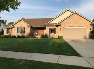 13101 Primrose Ln, Dewitt, MI 48820