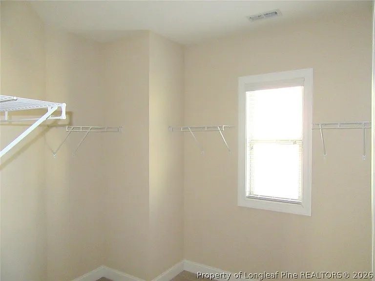 512 Rossendale Dr — Photo 23
