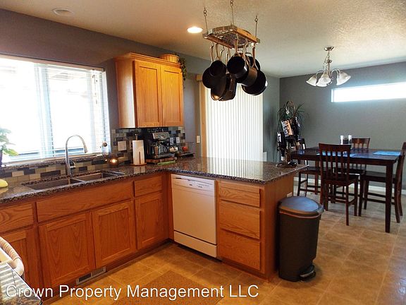 2nd image of 5208 S Cascade Pl