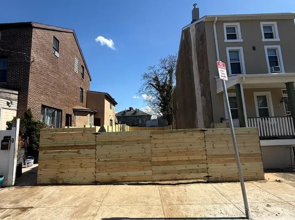 248 W Coulter St, Philadelphia, PA 19144