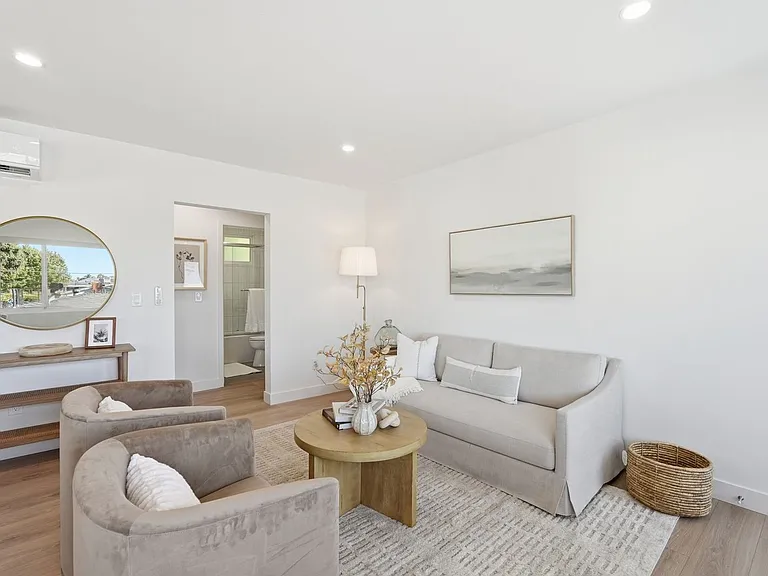 1620 E Maple, LLC — Photo 48
