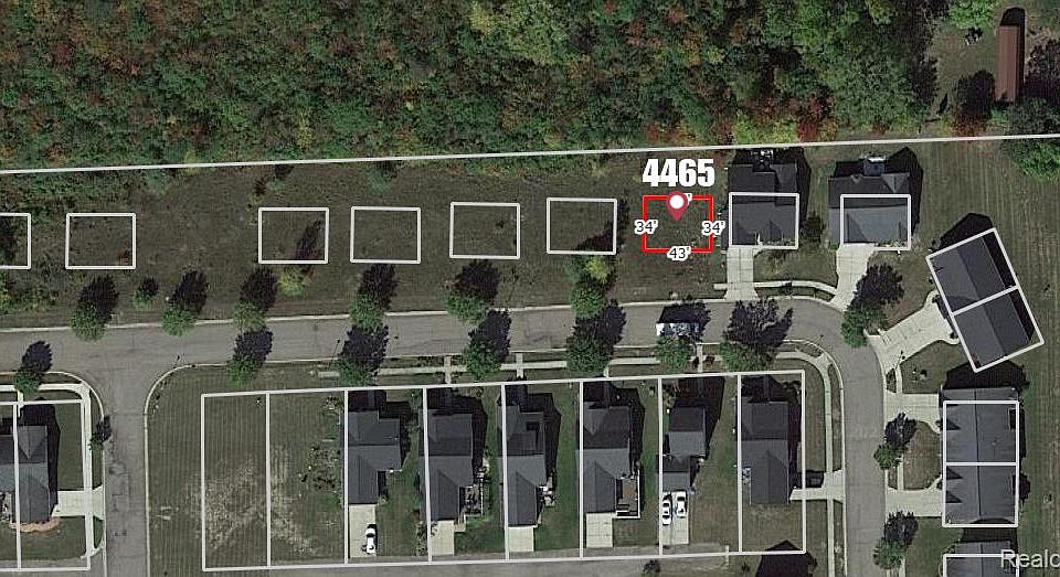 2nd image of 4465 Market Pl