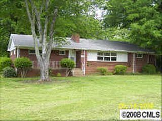 1st image of 606 Hillside Dr